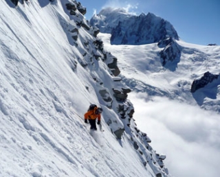  Esquí fuera de pista en Tacul